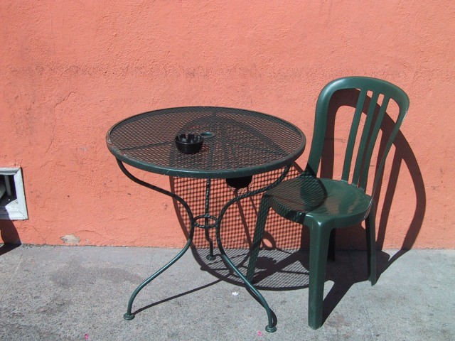 a picture called tableatgaylords  Small  should be here...